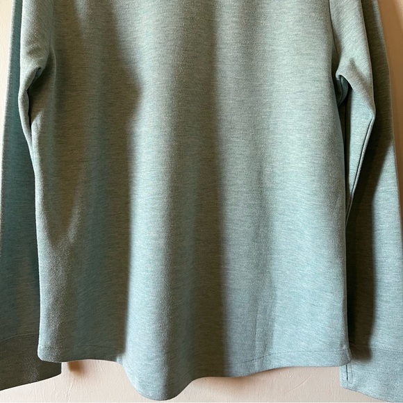 Vineyard Vines Seafoam Green Quarter Zip Sweatshirt, Size S - Picture 8 of 10